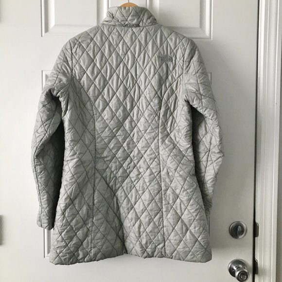 The North Face Jacket Women's - Picture 2 of 6